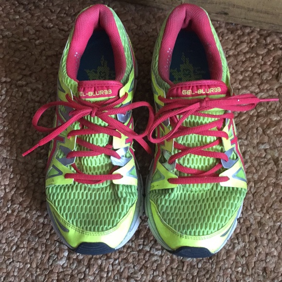asics neon yellow running shoes